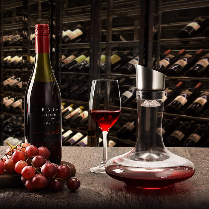 Wine Decanter Built-in Aerator, 750ml Red Wine Decanter Carafe with Aerator