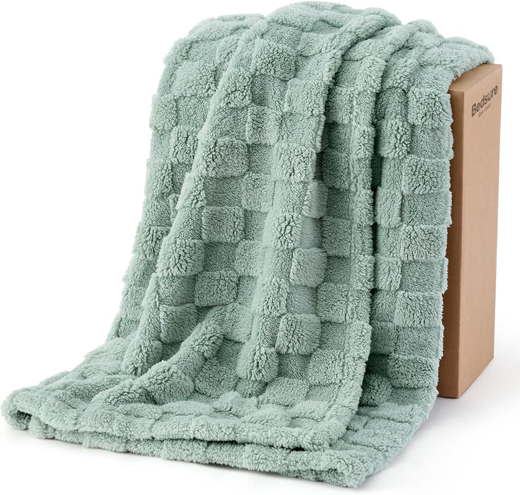 Checkered Fleece Throw Blanket,Cute Home Decor,Sage Green,50"×60"