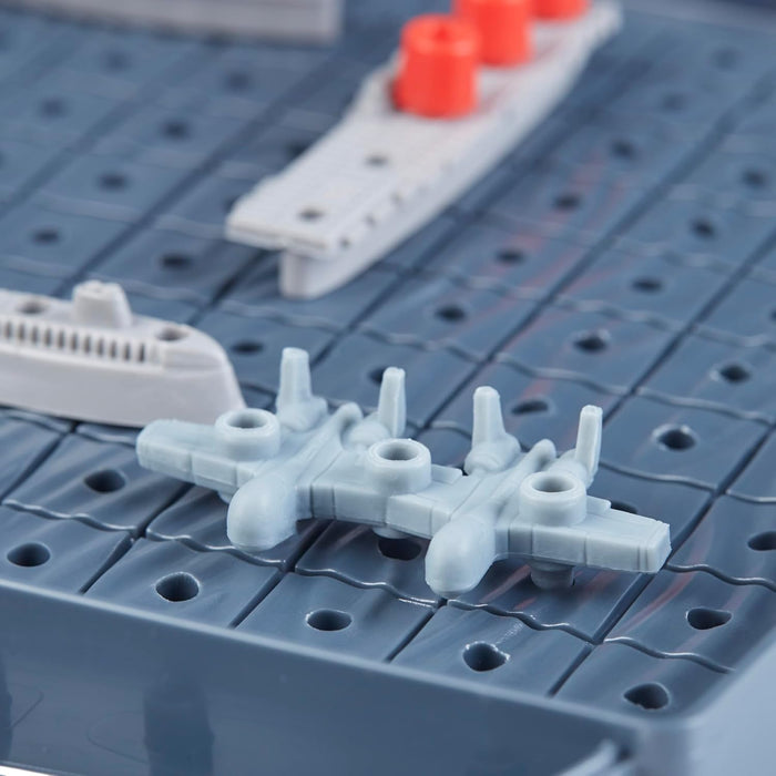 Battleship with Planes Strategy Board Game for Ages 7 and Up (Amazon Exclusive)