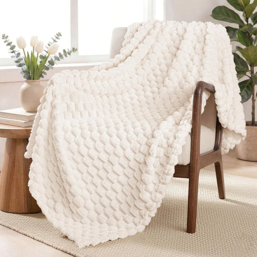Large 3D Fleece Throw Blanket for Couch, Ivory