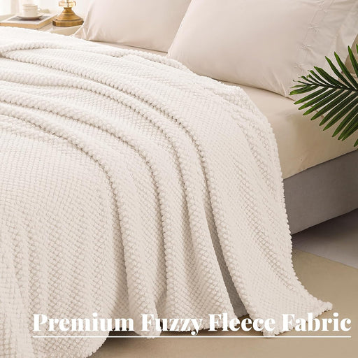 Extra Large Fuzzy Fleece Throw Blanket for Couch, 50x70 Inch Fluffy Warm Soft Jacquard Blankets for All Season, Lightweight and Cozy, Ivory
