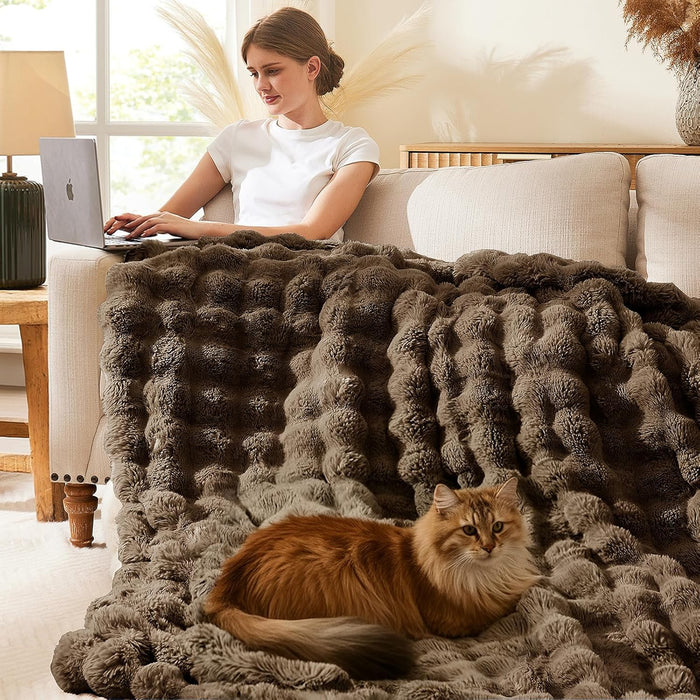 Faux Rabbit Fur Throw Blanket for Couch, 50'' x 60'', Cocoa Brown