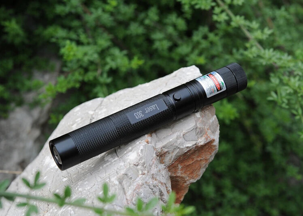 NEW Laser Light Pointers 532Nm Green 10000M Focusable Burn Match Hunting Accessories Cat Toy Lazer Torch
