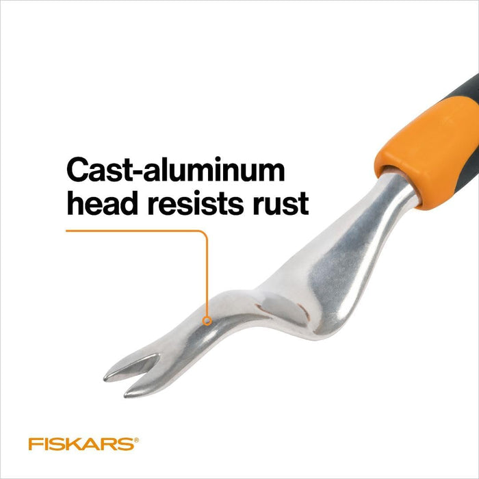 Fiskars Ergo Garden Hand Weeder Tool, Heavy Duty for Removing Weeds & Roots