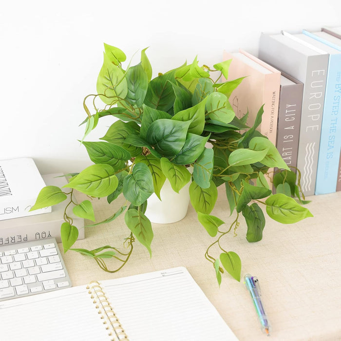 Artificial Plants Fake Pothos with Plastic Pot Artificial Potted Plant for Home Office Bedroom Indoor Outdoor Decor 1 Pa