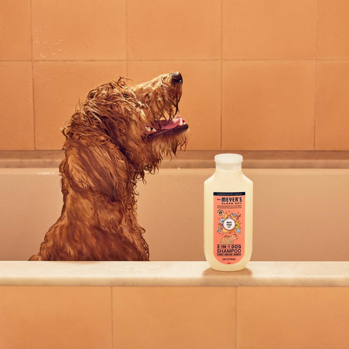 Clean Day 3 in 1 Dog Shampoo, White Peach Scent, 14oz