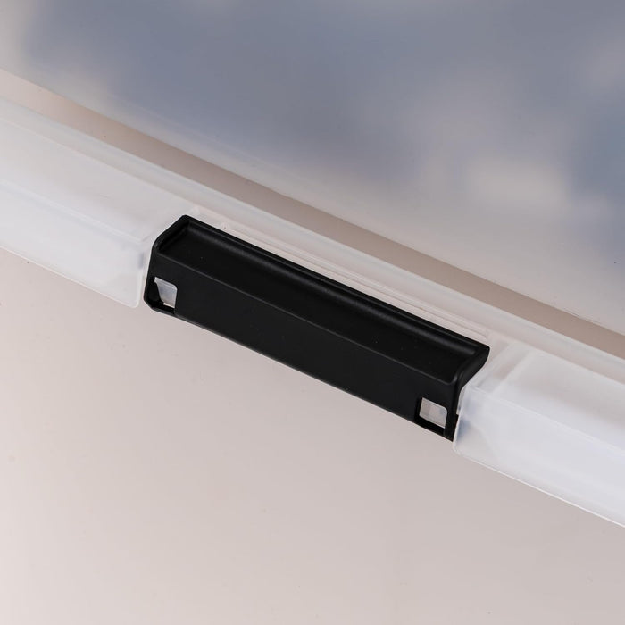6-Pack 55 Quart Clip Box with Latching Lid
