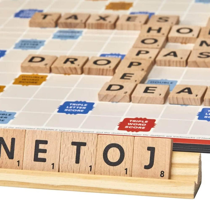 Scrabble Board Game, Classic Word Games for Kids Ages 8 and Up, Fun Family Game for 2-4 Players, The Classic Crossword Game