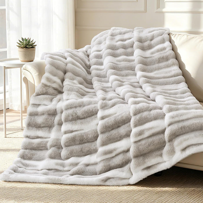 Plush Faux Rabbit Fur Throw Blanket – 850GSM Thick & Warm, Ultra Soft Fluffy Blanket for Couch, Bed, Sofa, Ideal Gift for Women, 50" × 60", Grey