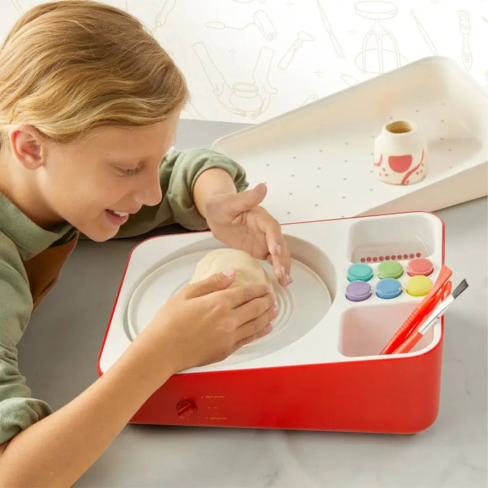 FAO Schwarz Pottery Wheel Studio All-In-One Sculpting Workstation, Clay Sculpting Tools, DIY Pottery Handicraft Art Supplies for Arts and Crafts Enthusiasts