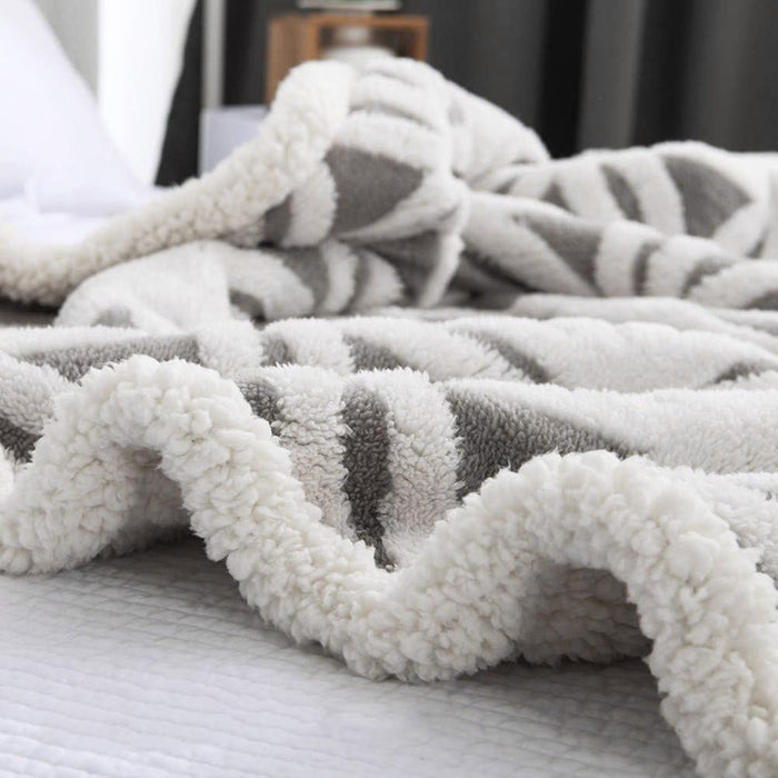 Sherpa Fleece Blanket Gifts for Mom Dad Cozy Soft Throw Blanket for Women Men Birthday Gifts Dual Sided Couch Sofa Bed Blanket (Grey,51x63)