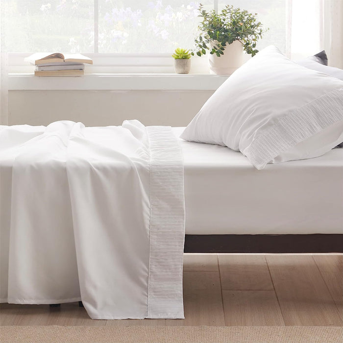 Bedsure Twin Sheets Set - Soft 1800 Twin Bed Sheets for Boys and Girls, 3 Pieces Hotel Luxury White Sheets Twin, Easy Care Polyester Microfiber Cooling Bed Sheet Set