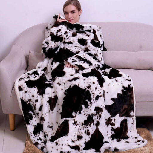 Homesmart Cow Pattern Sherpa Blanket Faux Fur Wearable Sleeve One Size