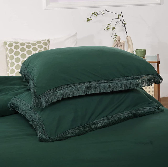 3Pcs Fringe Emerald Green Tassel Comforter Set Queen Boho Bohemian Cute Soft Tufted Microfiber Bedding Sets Modern Style for Men and Women (1Comforter + 2 Pillowcases)