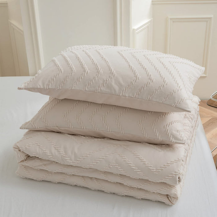 Queen Comforter Set, Cream Chevron Tufted Design Comforter for Queen Bed,Lightweight and Fluffy Bed Comforter Set 3 Pieces for All Seasons