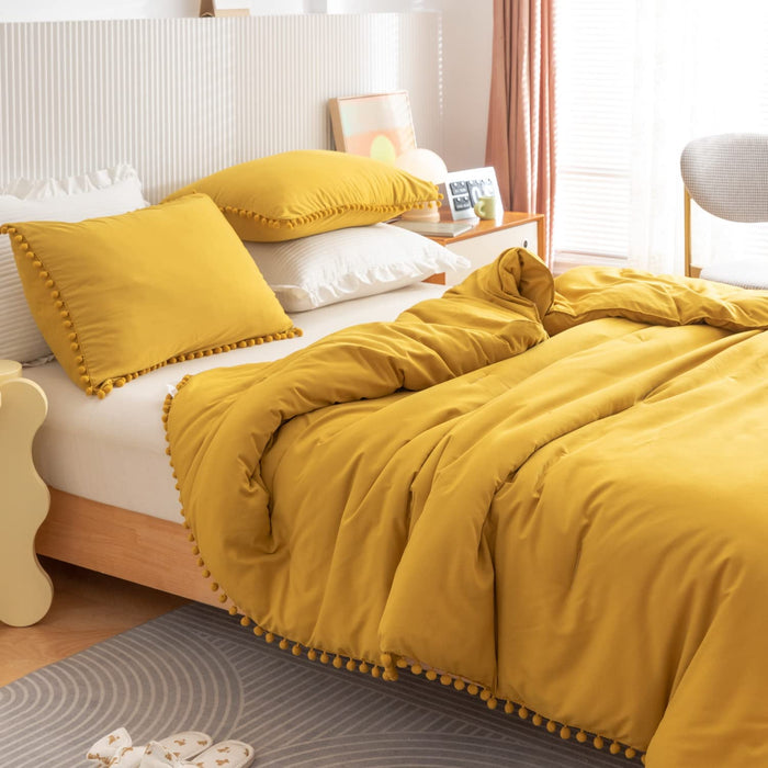Yellow Comforter Queen Set 3Pcs Boho Ball Pom Pom Bedding, Aesthetic Mustard Yellow Comforter Queen Sized Bed Set Deep Yellow Bed Set for Women Men (1 Comforter 2 Pillowcases)