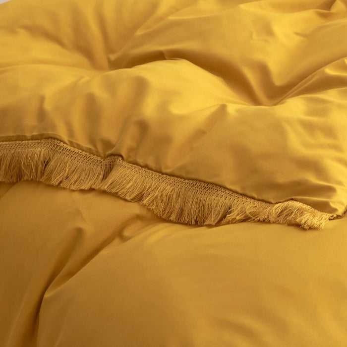 3Pcs Fringe Mustard Yellow Tassel Comforter Set Queen Boho Bohemian Cute Soft Tufted Microfiber Bedding Sets Modern Style for Men and Women (1Comforter + 2 Pillowcases)