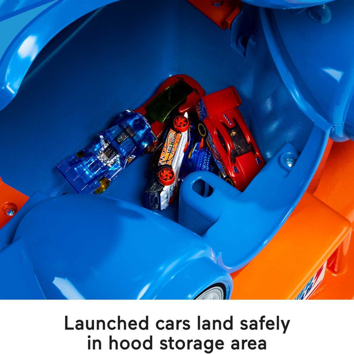 Power Wheels Hot Wheels Racer 12V Ride on and Playset with 5 Hot Wheels Die-Cast Vehicles