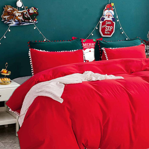 Christmas Comforter Set Queen Size, 3 Piece Boho Bed Set, All Season Microfiber down Alternative Bedding Comforter with 2 Pillow Shams for Teens Girls Women, Red with White Pom