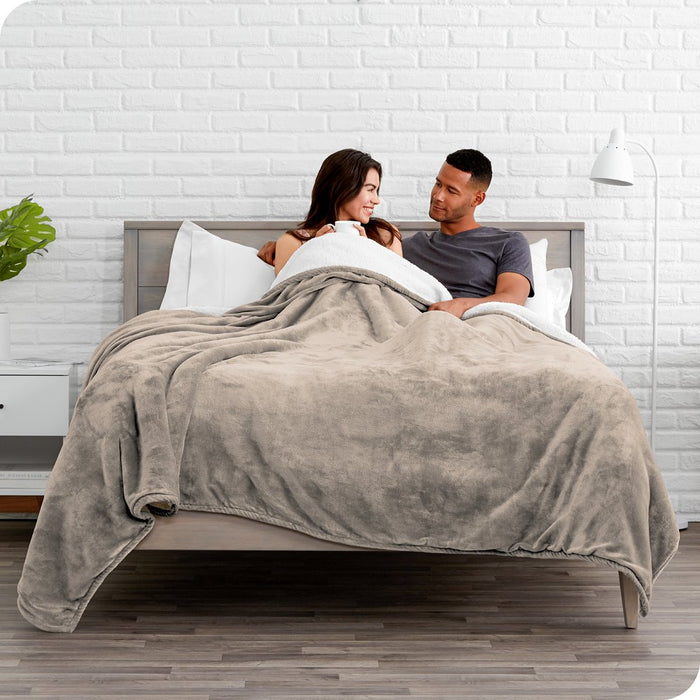 Plush Sherpa Bed Blanket, Fluffy & Soft, Reversible, Lightweight, Twin/Twin XL, Light Taupe