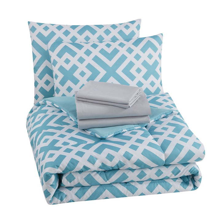 Mainstays Blue Geometric 8 Piece Bed in a Bag Comforter Set with Sheets, King