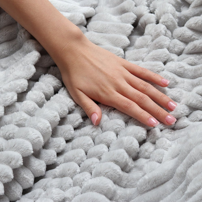 Cut Plush Fleece Throw Blanket - Super Soft Lightweight Fuzzy Luxury Bed Blanket for Sofa Couch Bed, Queen (90" X 90") Silver