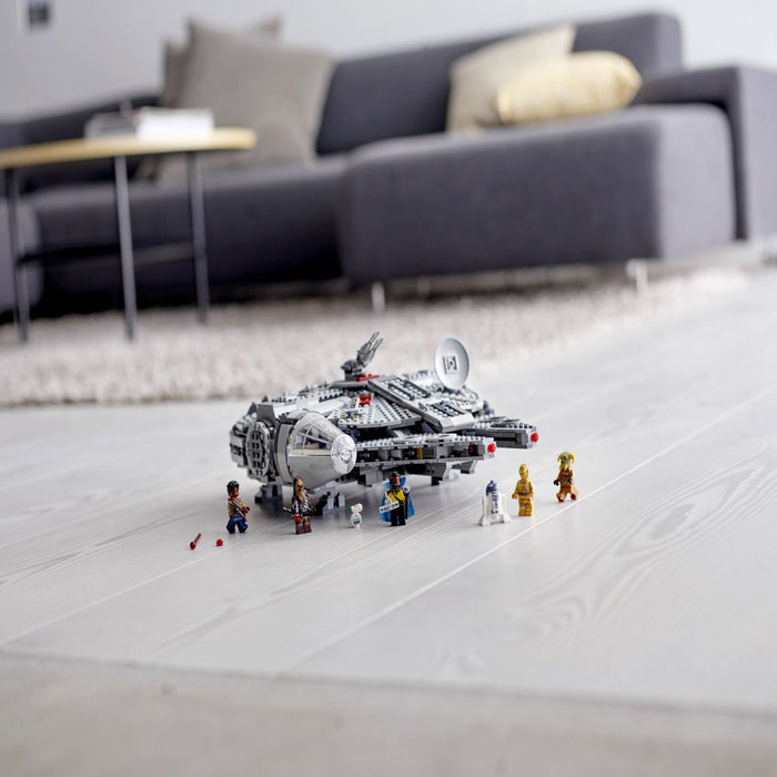 LEGO Star Wars: the Rise of Skywalker Millennium Falcon 75257