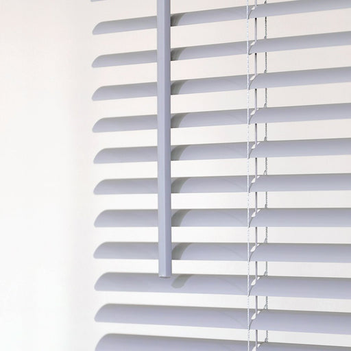 Mainstays 1 In. Cordless, Room Darkening Vinyl Blind, Gray, 31" W X 72"L
