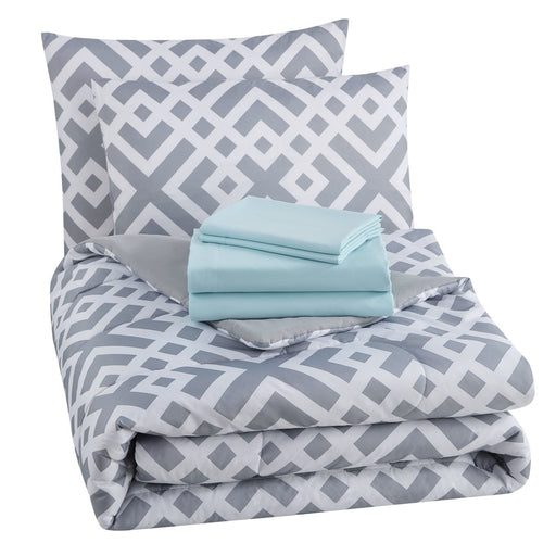 Mainstays Gray Geometric 8 Piece Bed in a Bag Comforter Set with Sheets, Queen