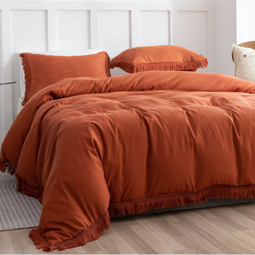 Terracotta Comforter Set Queen Size, 3 Pcs Boho Fringe Tufted Soft Microfiber Bedding Sets, Tassel Burnt Orange Comforter Sets for All Season (1 Comforter + 2 Pillowcases)