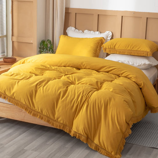 3Pcs Fringe Mustard Yellow Tassel Comforter Set Queen Boho Bohemian Cute Soft Tufted Microfiber Bedding Sets Modern Style for Men and Women (1Comforter + 2 Pillowcases)