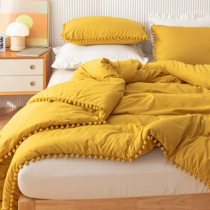 Yellow Comforter Queen Set 3Pcs Boho Ball Pom Pom Bedding, Aesthetic Mustard Yellow Comforter Queen Sized Bed Set Deep Yellow Bed Set for Women Men (1 Comforter 2 Pillowcases)