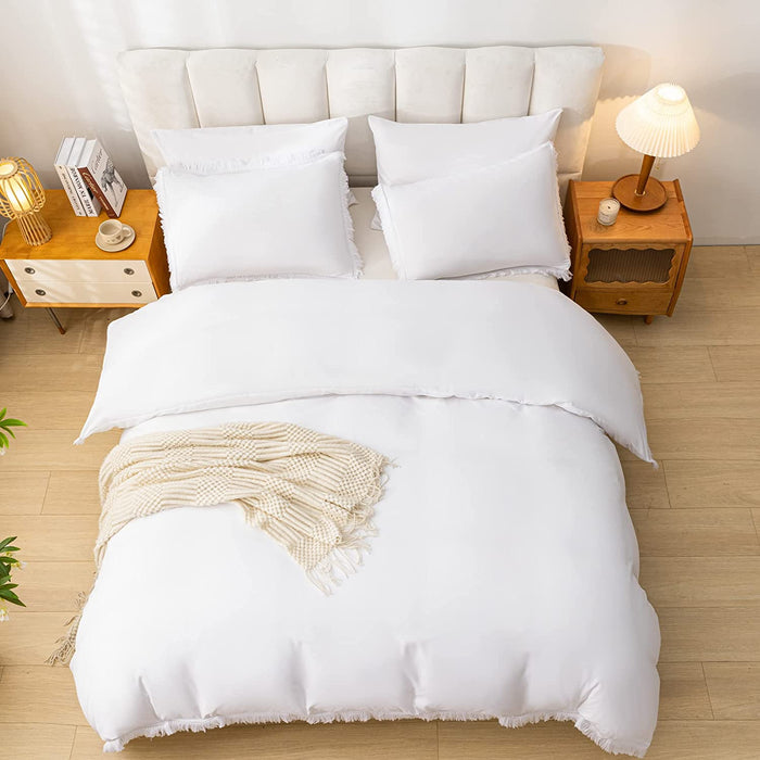3Pcs Fringe White Tassel Comforter Set Queen Boho Bohemian Cute Soft Tufted Microfiber Bedding Sets Modern Style for Men and Women (1 Comforter + 2 Pillowcases)