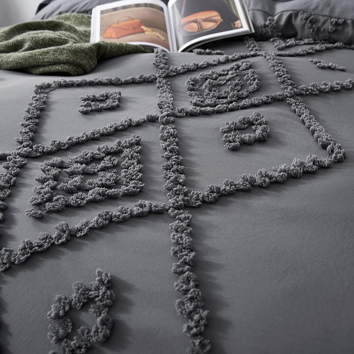 Oli Anderson Tufted Duvet Cover Queen Size, Soft and Lightweight Duvet Covers Set for All Seasons, 3 Pieces Boho Embroidery Shabby Chic Bedding Set (Grey, Queen, 90’’ X 90’’)