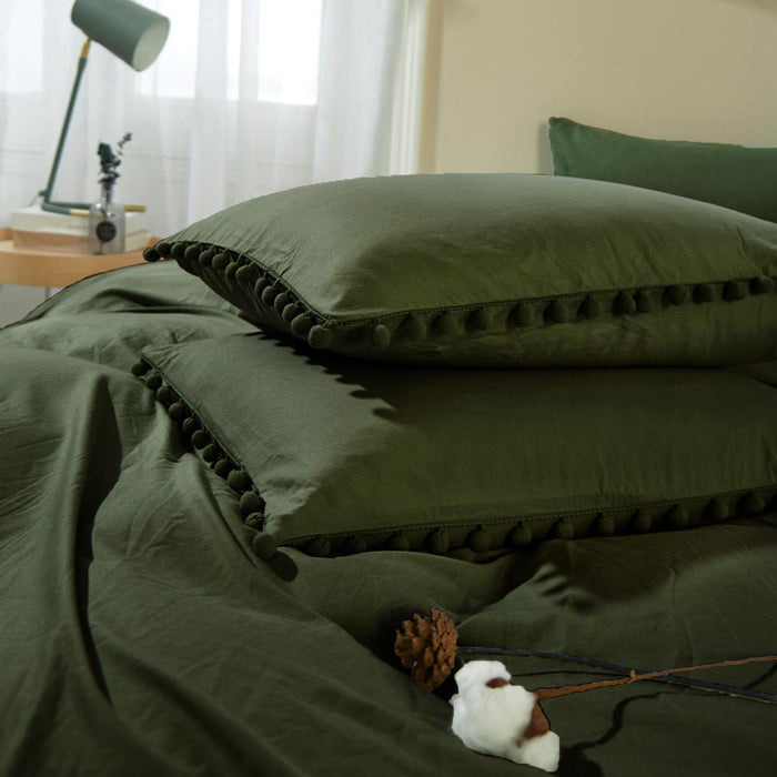 Comforter Set Queen Size Pom, 3 Piece Boho Bed Set, All Season Farmhouse Microfiber down Alternative Bedding Comforter with 2 Pillow Shams, Solid Olive Green Pompom