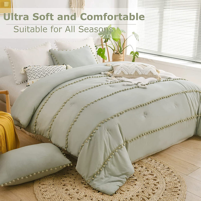 Sage Green Comforter King Size Bed Set,Boho Pom Pom Stripes Bedding Comforter Set Ultra Soft Down-Alternative Bedding Machine Washable 3 Pieces