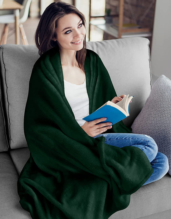 Fleece Blanket Queen Size Forest Green 300GSM Luxury Bed Blanket Anti-Static Fuzzy Soft Blanket Microfiber (90X90 Inches)