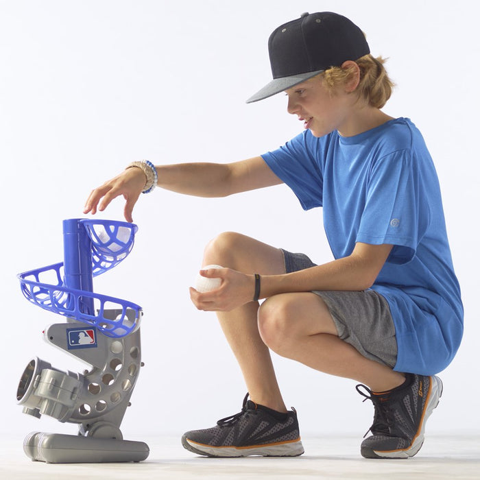 Kids Baseball Pitching Machine