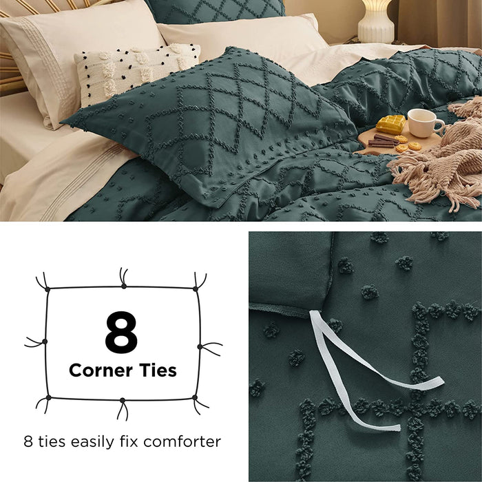 Bedsure Boho Duvet Cover Queen - Boho Bedding, Tufted Queen Duvet Cover for All Seasons, 3 Pieces Embroidery Shabby Chic Home Bedding Duvet Cover Set (Forest Green, Queen, 90X90)