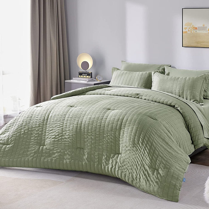 Queen Seersucker Comforter Set with Sheets Green Bed in a Bag 7-Pieces All Season Bedding Sets with Comforter, Pillow Sham, Flat Sheet, Fitted Sheet, Pillowcase