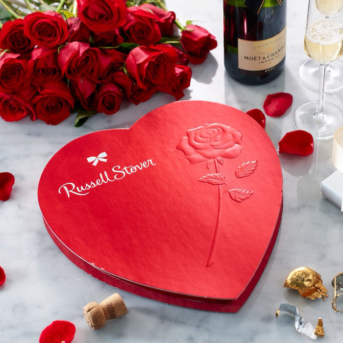 Russell Stover Valentine'S Day Red Foil Heart Assorted Milk & Dark Chocolate Gift Box, 10 Oz. (≈ 17 Pieces)
