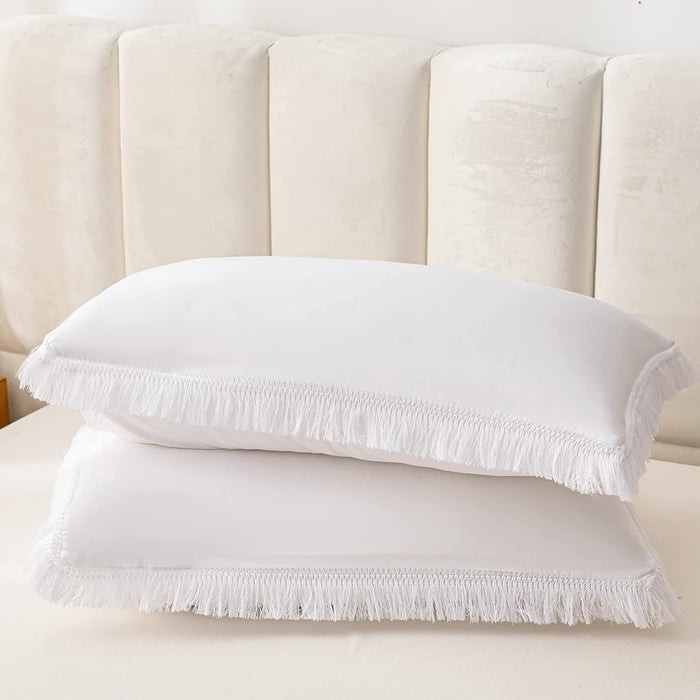 3Pcs Fringe White Tassel Comforter Set Queen Boho Bohemian Cute Soft Tufted Microfiber Bedding Sets Modern Style for Men and Women (1 Comforter + 2 Pillowcases)
