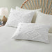Oli Anderson Duvet Cover Queen Size, 3 Pieces Boho Tufted Bedding Set for All Seasons, Soft and Embroidery Shabby Chic Duvet Covers Set with Zipper Closure (White, Queen, 90’’ X 90’’)