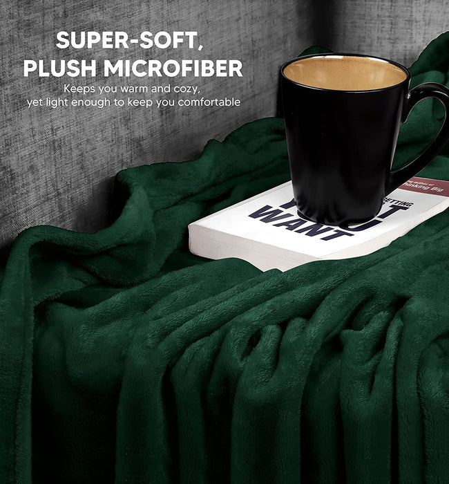 Fleece Blanket Queen Size Forest Green 300GSM Luxury Bed Blanket Anti-Static Fuzzy Soft Blanket Microfiber (90X90 Inches)