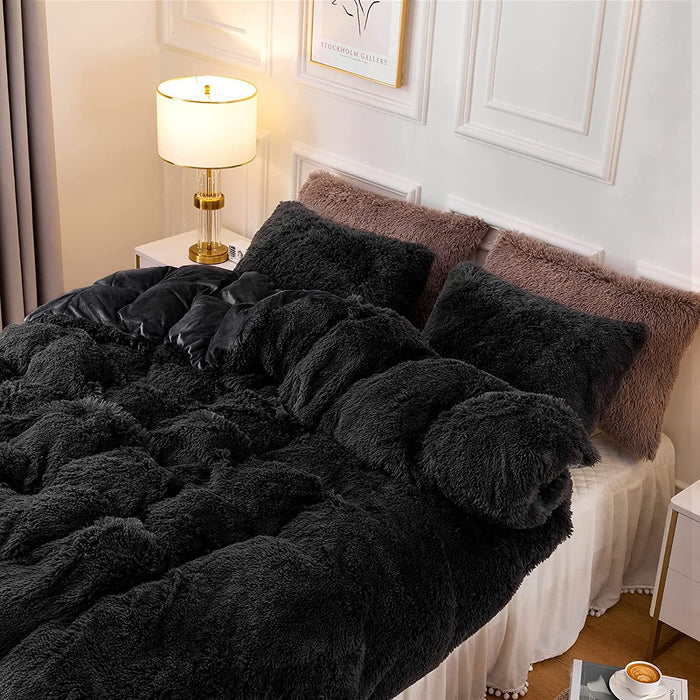 Plush Fluffy Duvet Cover Oeko-Tex Certified Luxury Ultra Soft Shaggy Crystal Velvet Bedding Set 3 Pieces(1 Duvet Cover + 2 Pillow Shams) Zipper Closure(Queen, Black)