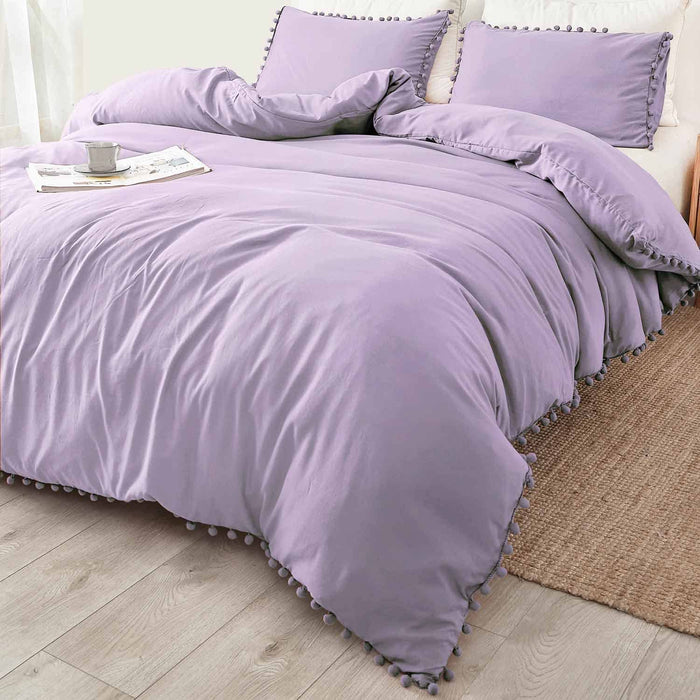 Lavender Comforter Set Queen Size, 3 Piece Boho Pom Fringe Bed Set, All Season Farmhouse Microfiber down Alternative Bedding Comforter with 2 Pillow Shams, Solid Light Purple