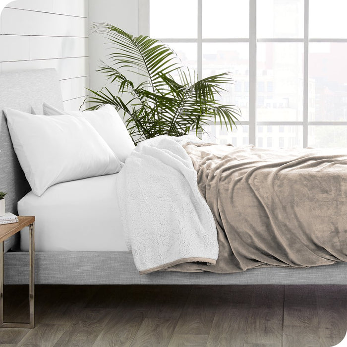 Plush Sherpa Bed Blanket, Fluffy & Soft, Reversible, Lightweight, Twin/Twin XL, Light Taupe