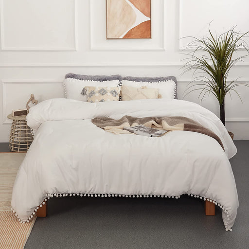 off White Queen Ball Pom Fringe Design Comforter Set 3Pcs, 3 Pieces Boho Aesthetic Luxurious Queen Bedding Set, Vintage Ultra Soft Microfiber Comforter Set