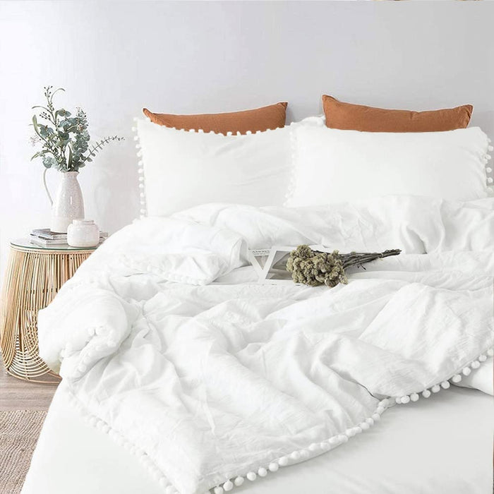 Comforter Set Queen Size Pom Pom, 3 Piece Boho Bed Set, All Season Farmhouse Microfiber down Alternative Bedding Comforter with 2 Pillow Shams, Solid White Pompom