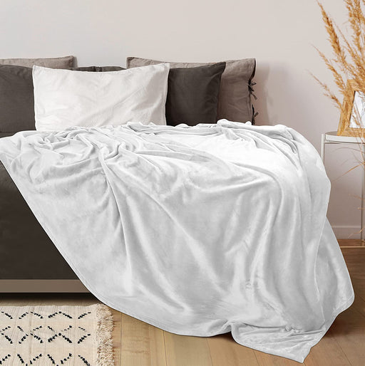 Fleece Blanket Queen Size White 300GSM Luxury Bed Blanket Anti-Static Fuzzy Soft Blanket Microfiber (90X90 Inches)